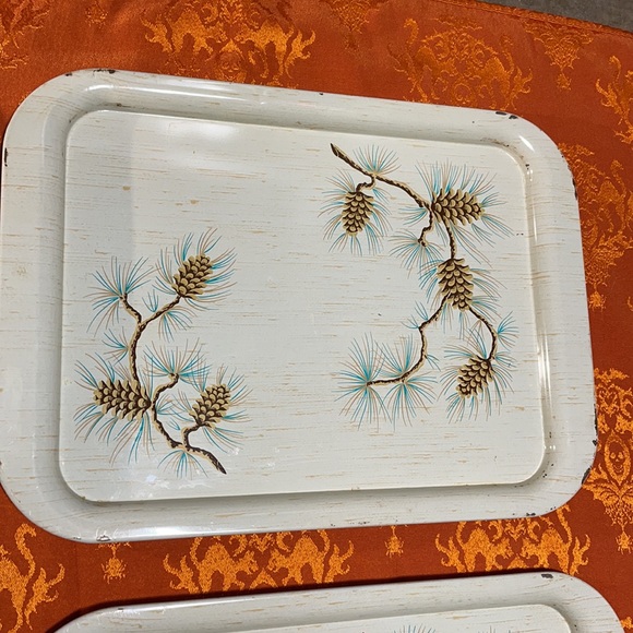 Vintage Mid Century Modern Metal Serving Trays! Pine Cone Decor! - Picture 8 of 14
